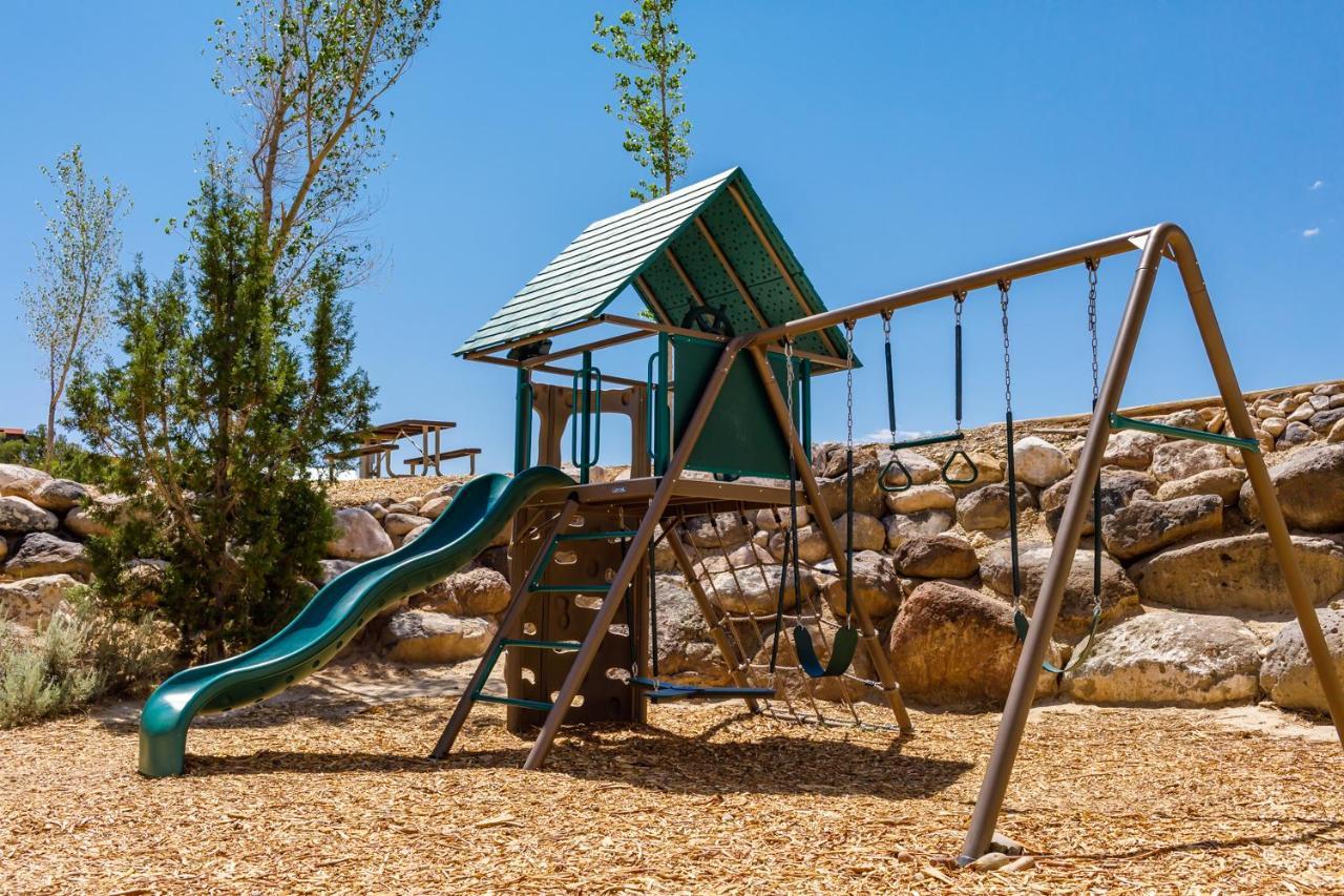 Escalante Grand Resort 外观 照片